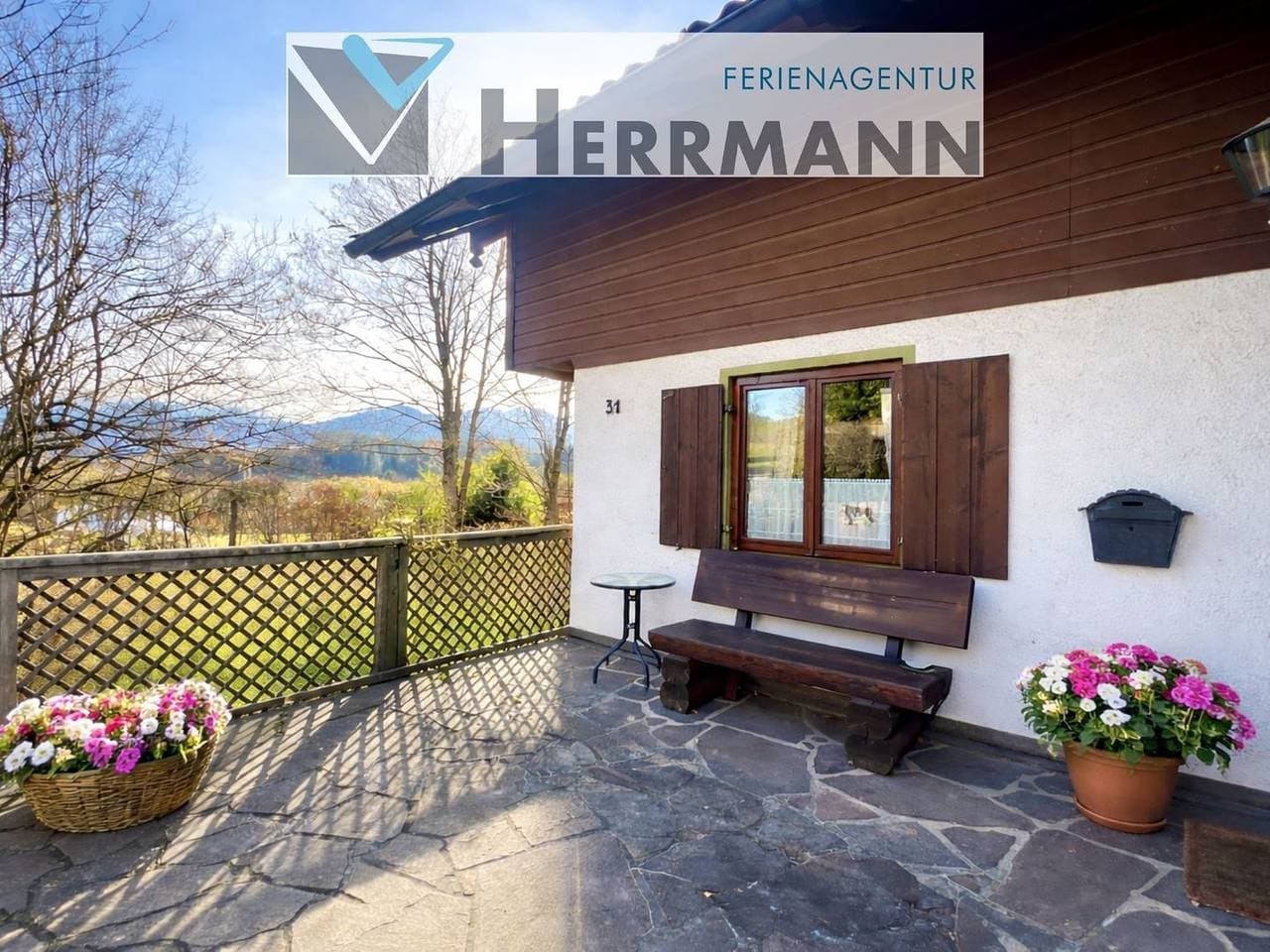 Ferienhaus Faulensee 1
