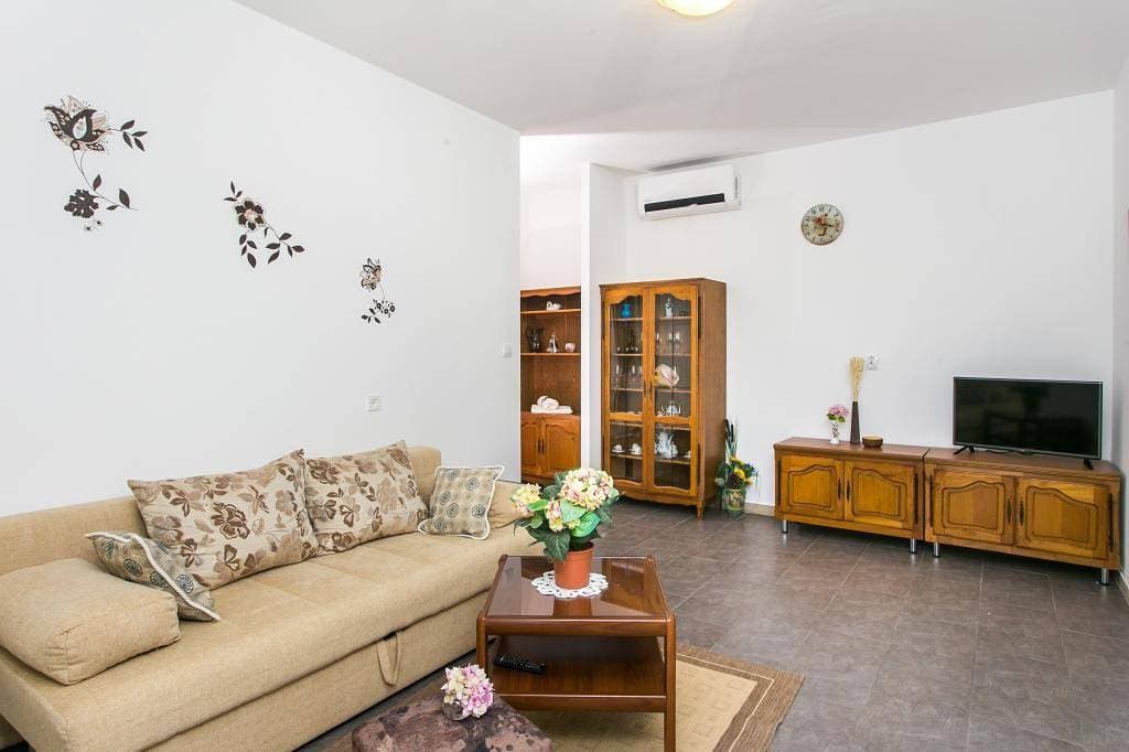 Foto 8 von 21: Ferienwohnung für 4 Personen mit Meerblick