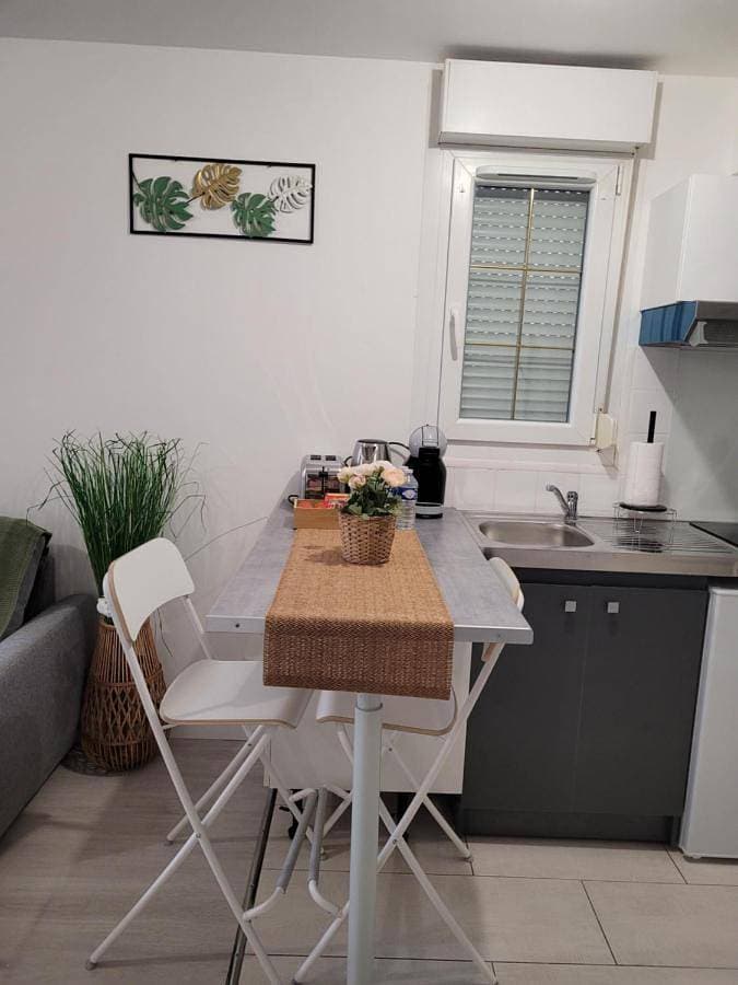 Foto 3 von 16: One-Bedroom Apartment