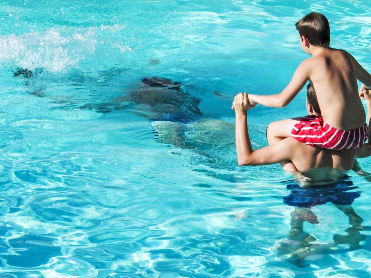 Foto 4 von 31: Grand Balcon, Piscine et proche du Port