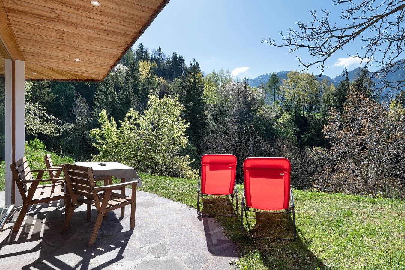 Foto 9 von 41: Chalet „Petrunderhof Herbstparadies“ mit Bergblick, Gemeinschaftsterrasse und WLAN