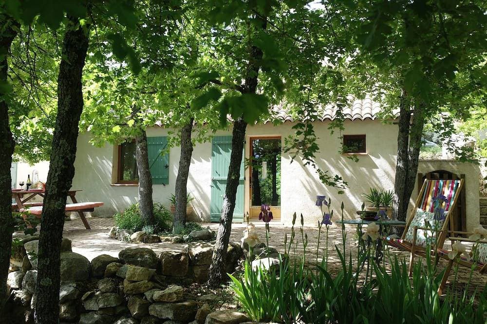 Schönes Ferienhaus im Luberon Regional Park 1