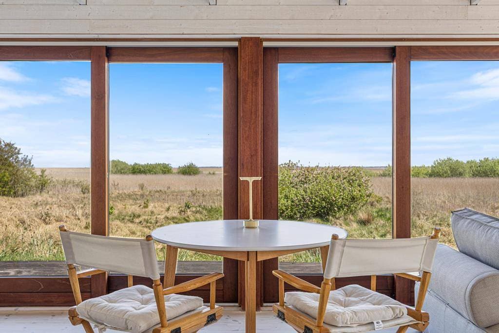 Foto 10 von 37: Ruhig gelegenes Ferienhaus mit Panoramablick in Bjerregård