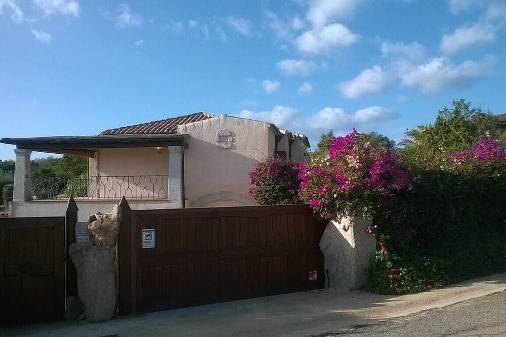Foto 13 von 30: Schöne Meerblickvilla mit großem und gepflegtem Garten