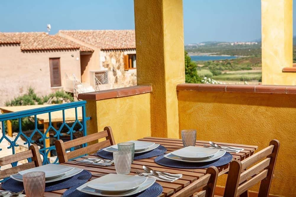 Foto 11 von 19: Leone Flat VI (30' from Porto Cervo) + Private Terrace