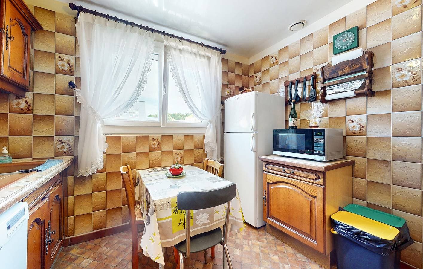 Foto 12 von 31: Charmante Wohnung bei Montivilliers - Parkplatz, Garten, TV