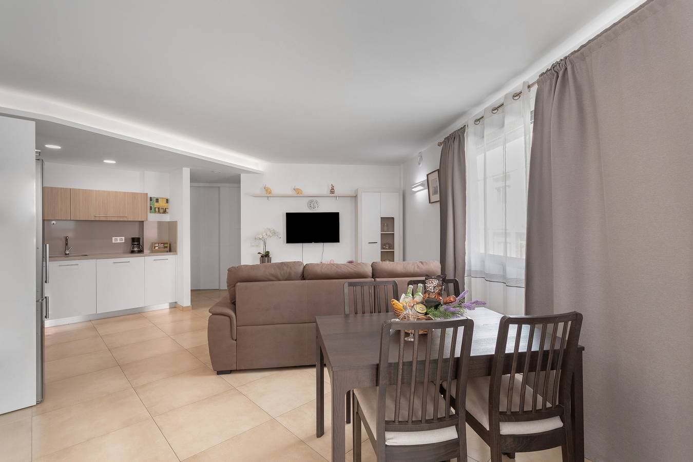 Foto 10 von 34: Ferienwohnung 'Sunset Star' mit Meerblick vom Solarium, privatem Balkon und WLAN