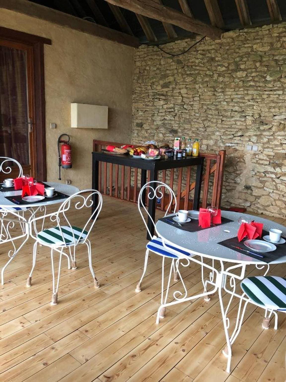 Foto 4 von 32: Geräumige Villa in Proissans mit privatem Pool