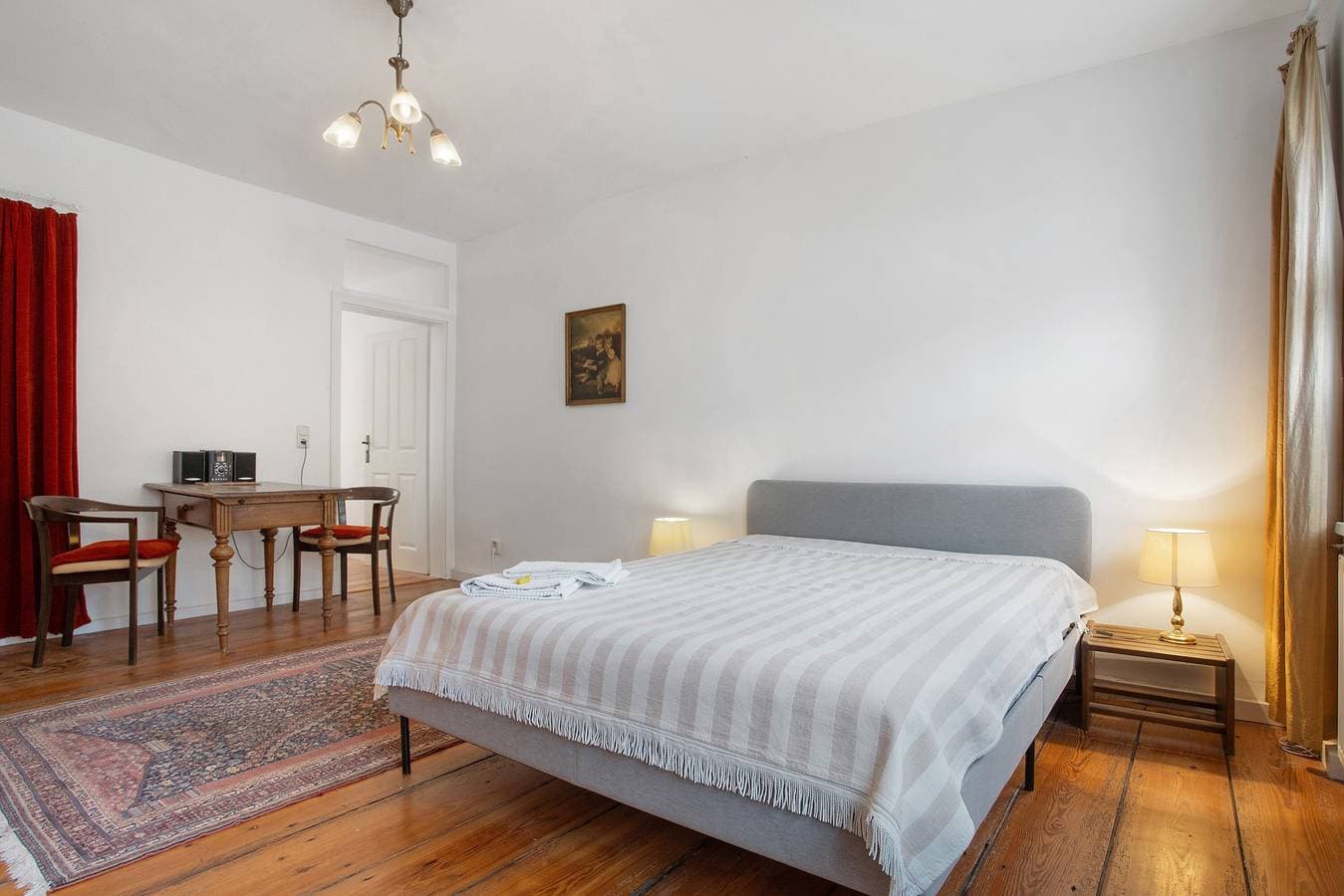 Foto 9 von 29: Ferienwohnung Nr. 3 mit gemeinsamer Terrasse, Gemeinschaftsgarten und Wi-Fi