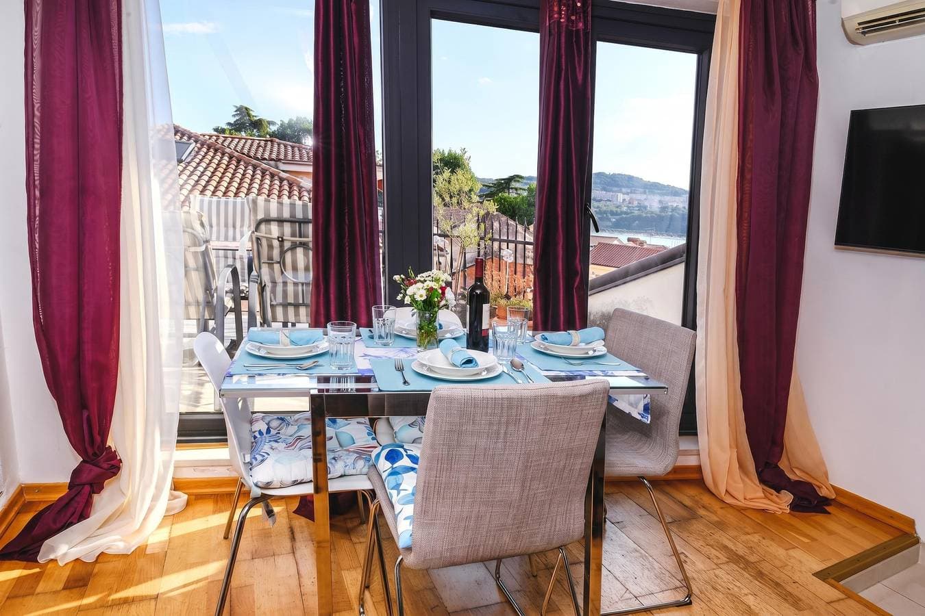 Foto 2 von 23: Casa Terrazza in Historic Koper with Sea View