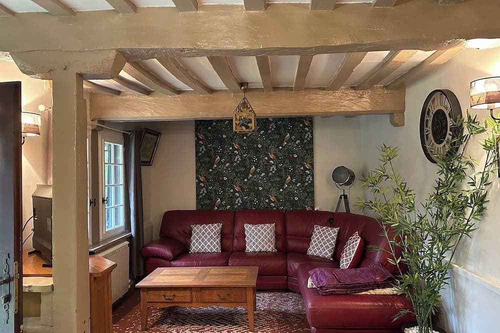 Foto 4 von 8: Thatched cottage