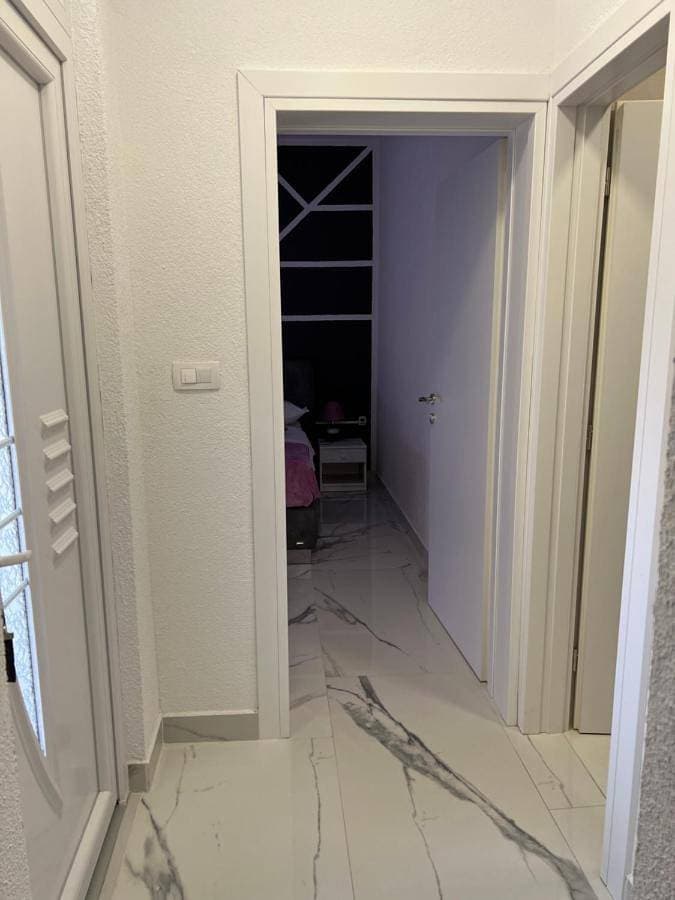 Foto 4 von 17: One-Bedroom Apartment