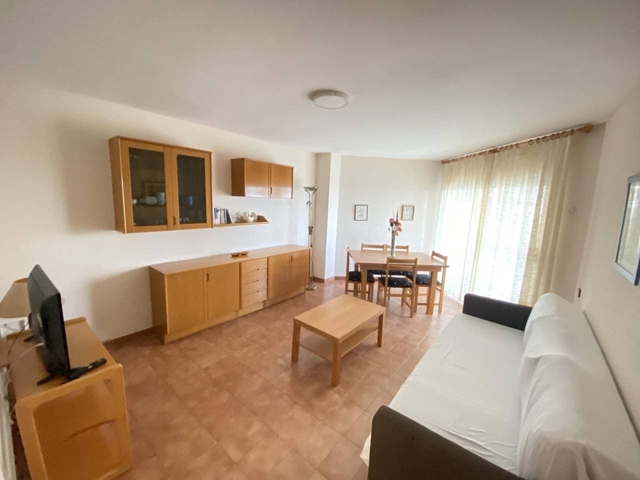Foto 10 von 15: Appartement en bord de mer avec piscine et parking - Torredembarra