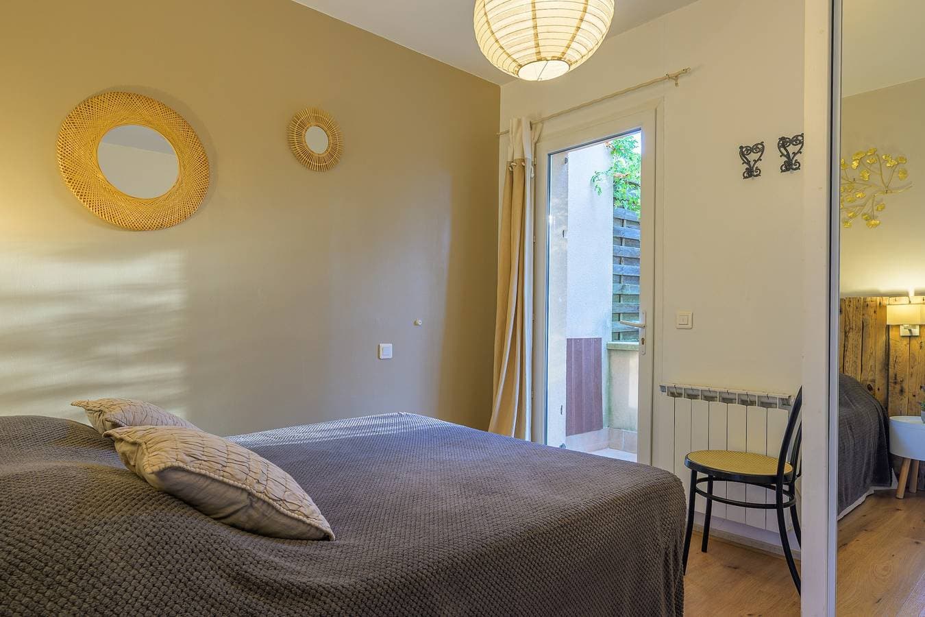 Foto 9 von 21: Angrenzendes Ferienhaus mit privatem Pool