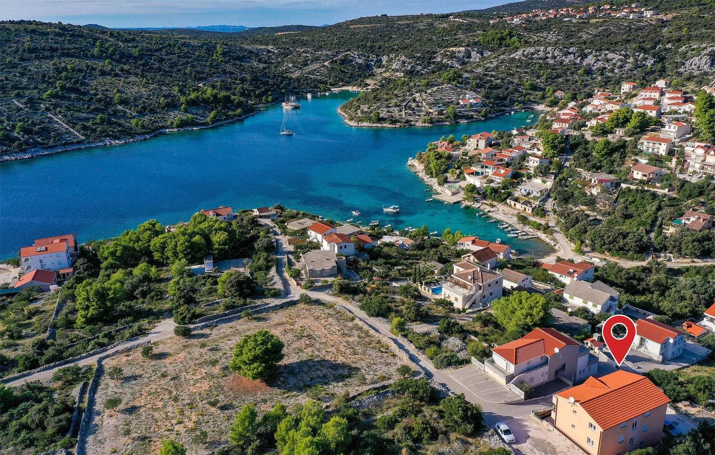 Gemütliche Wohnung mit Terrasse, WLAN und Parkplatz, 1,5 km vom Strand entfernt 1