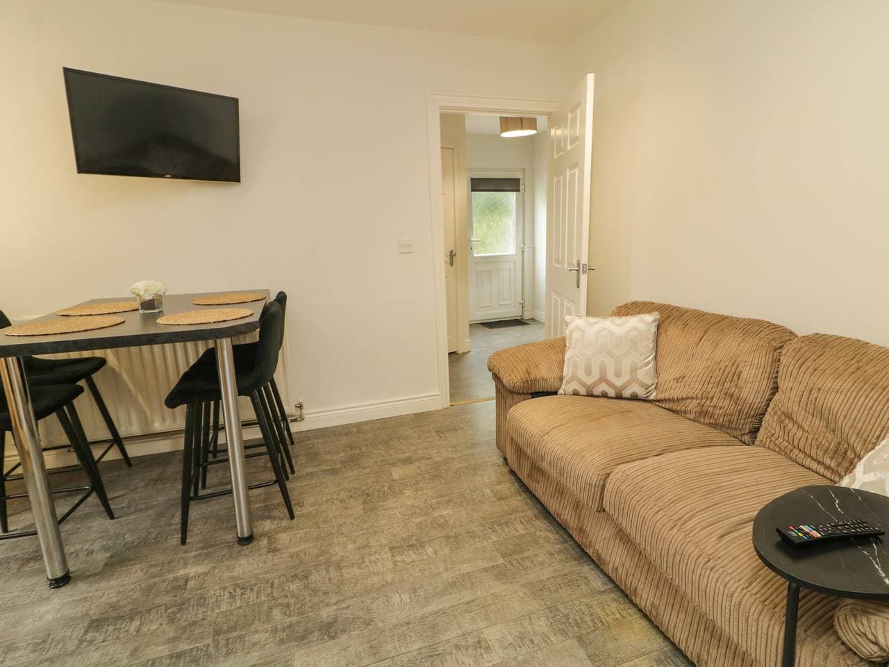 Foto 5 von 26: Cottage für 4 Personen mit Garten