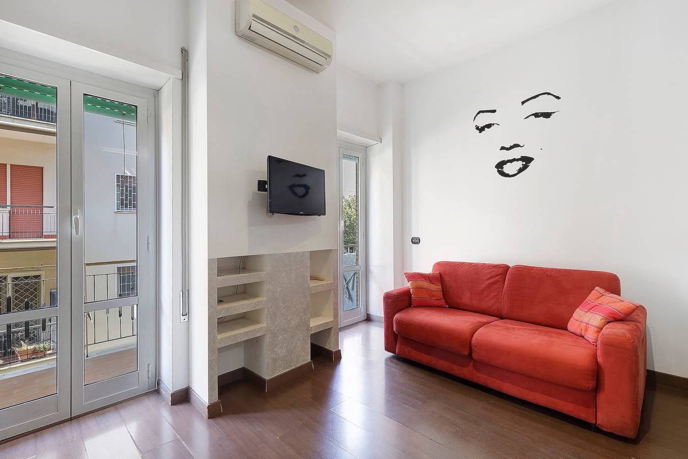 Foto 7 von 18: Apartment 'Pinetina Roma' mit Balkon, WLAN und Klimaanlage