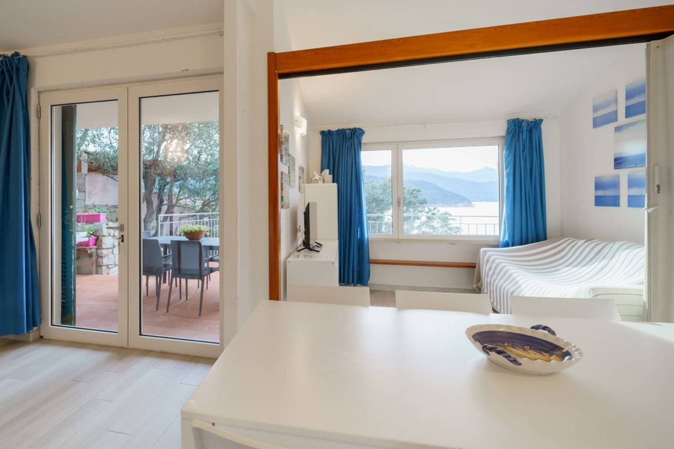 Foto 10 von 22: Ferienwohnung für 5 Personen mit Terrasse