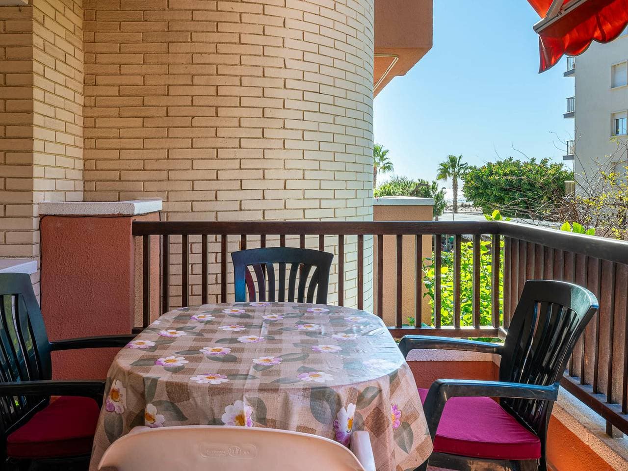Strandnahe Wohnung mit Wi-Fi und Parkplatz - Torredembarra 1
