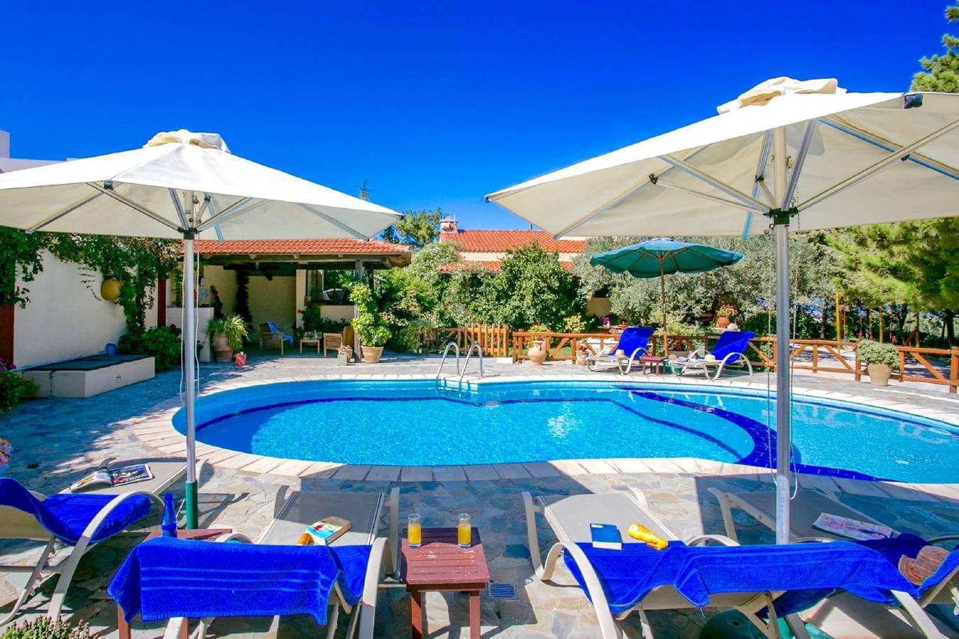 Foto 9 von 49: Villa für 6 Personen mit Meerblick