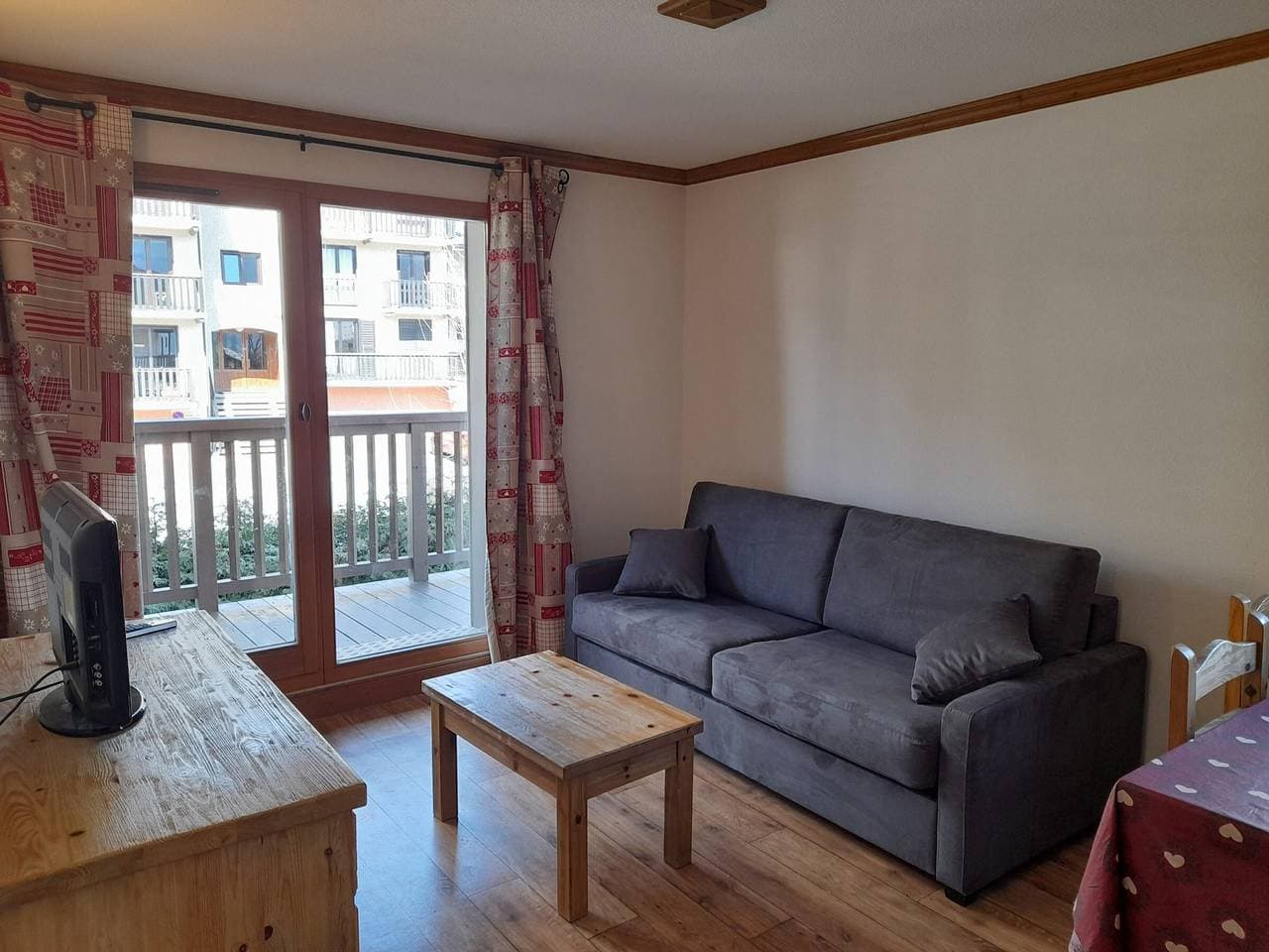 Foto 2 von 16: Geräumige Wohnung 6 Pers, Balkon, WIFI