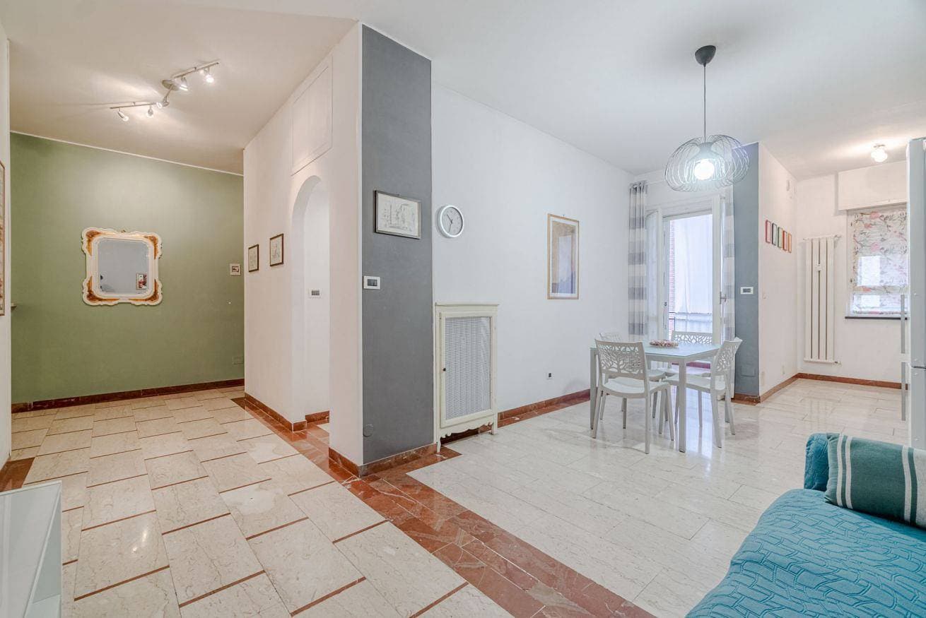 Foto 7 von 44: Ferienwohnung für 3 Personen mit Balkon/Terrasse