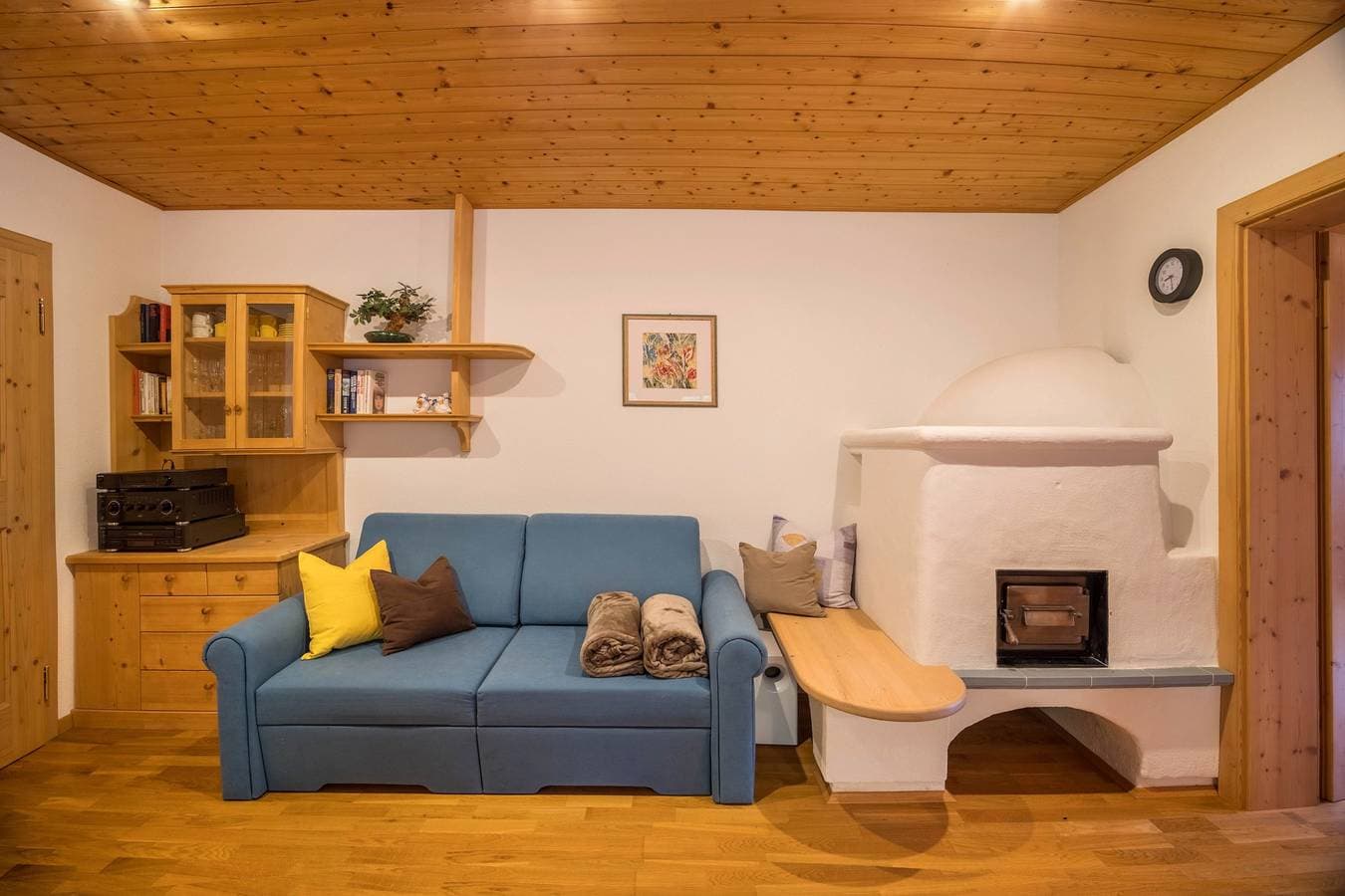 Foto 9 von 17: Ferienwohnung "Adult Only Wasserfall Tschorn" mit Bergblick, Balkon und WLAN