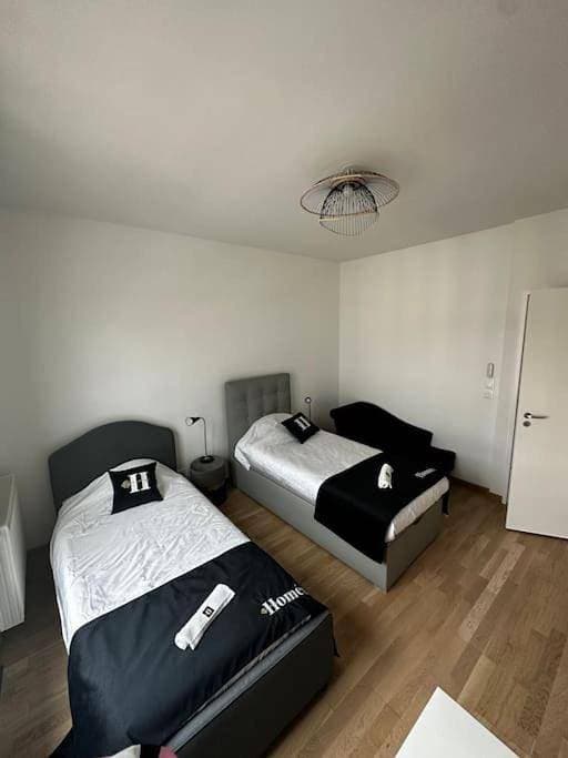 Foto 9 von 22: Two-Bedroom Apartment