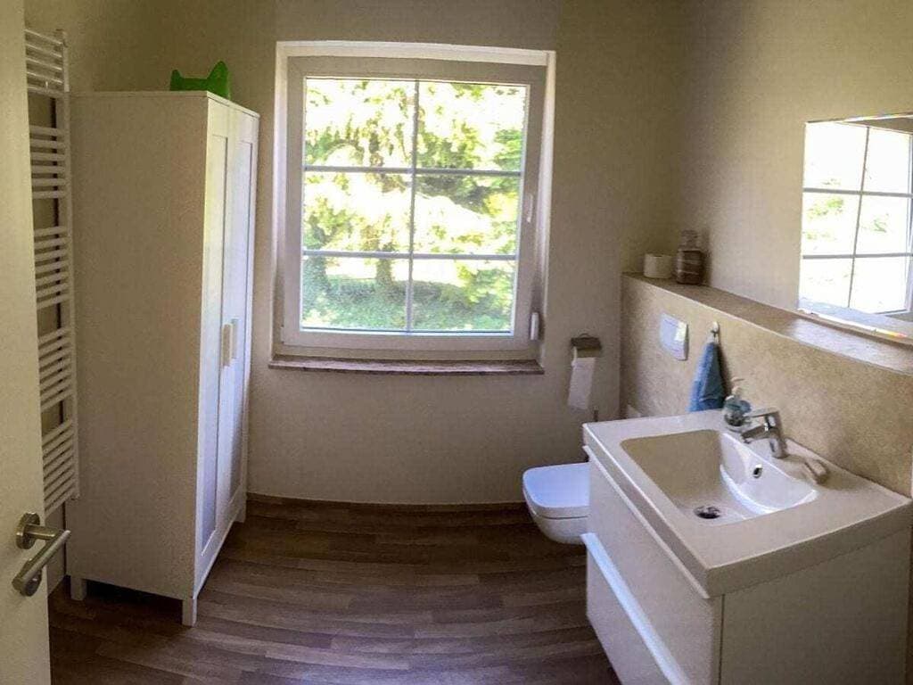 Foto 8 von 17: Two-Bedroom Holiday Home