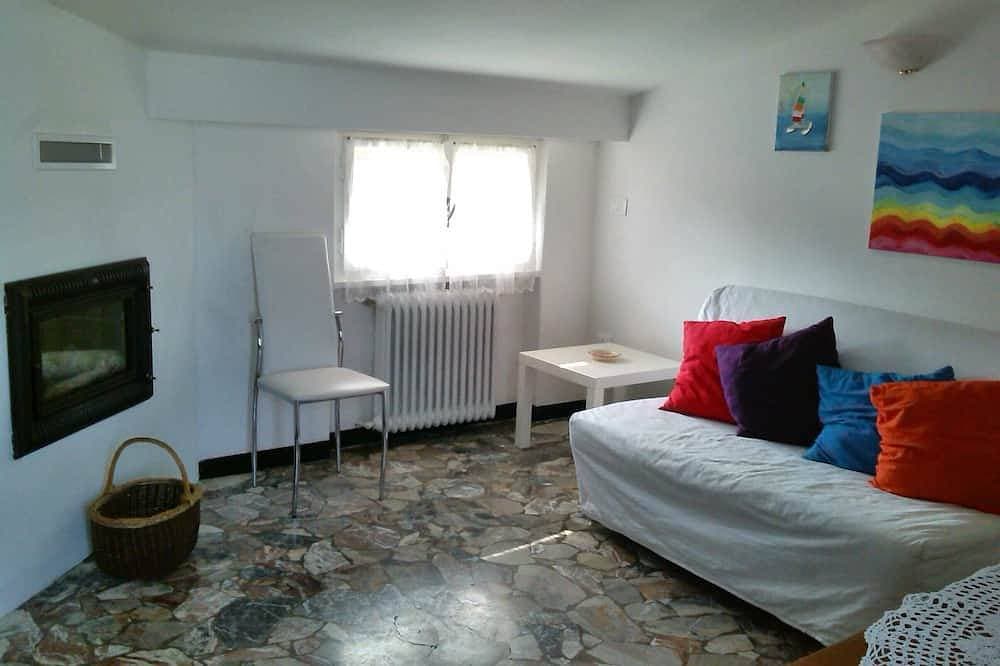 Foto 2 von 29: Gardasee: Penthouse Garten mit Blick auf den See in Peschiera Graditi Tiere