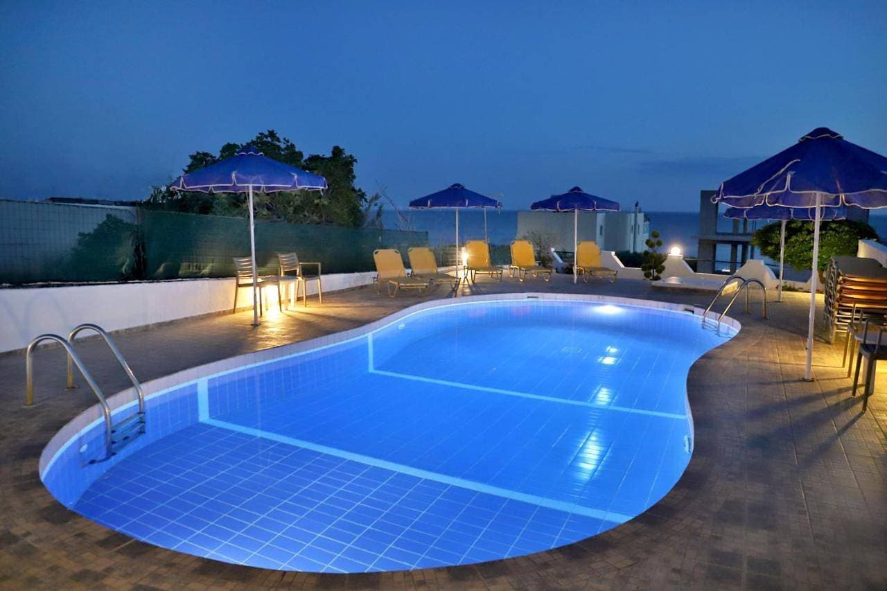 Helios Studios & Apartments 1