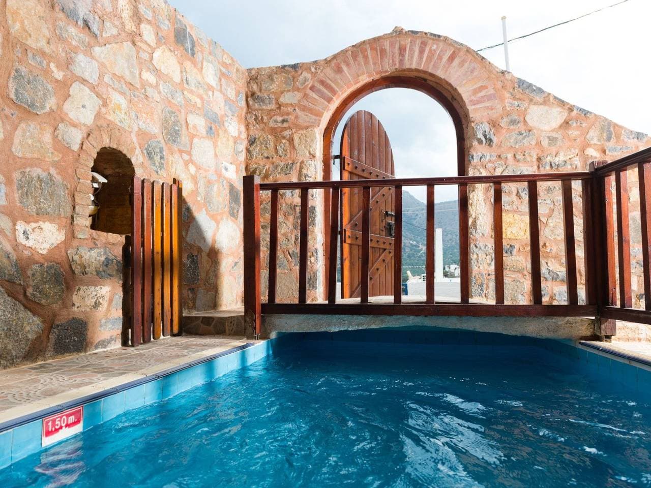 Foto 2 von 32: In Mavrikiano mit privatem Pool