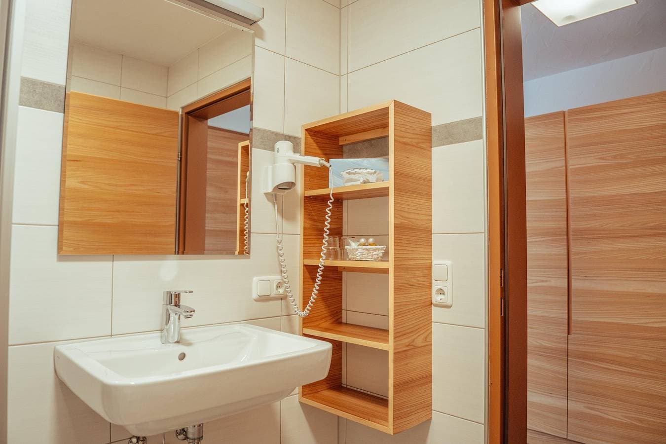 Foto 8 von 83: Doppelzimmer mit Balkon