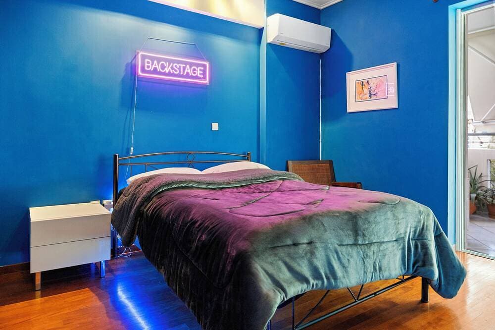 Foto 5 von 28: Modern Chalandri Apartment 60\" from Underground to Athens Center Centre