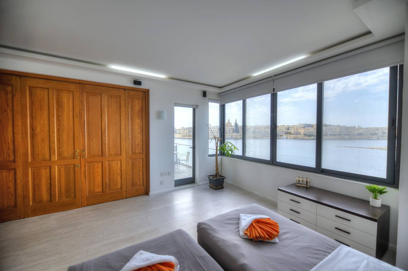 Foto 4 von 31: Ferienwohnung für 6 Personen mit Balkon