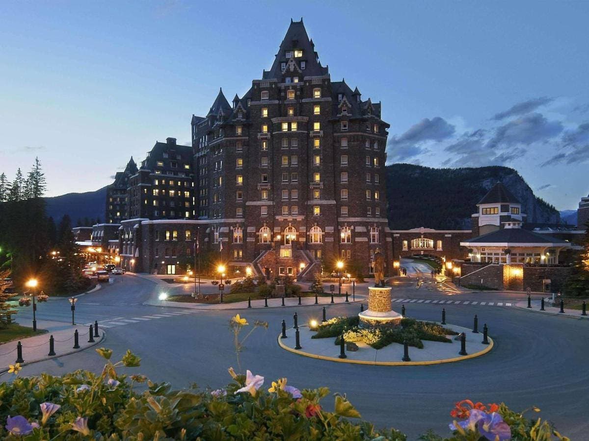 Foto 5 von 14: Fairmont 1 Queen Room