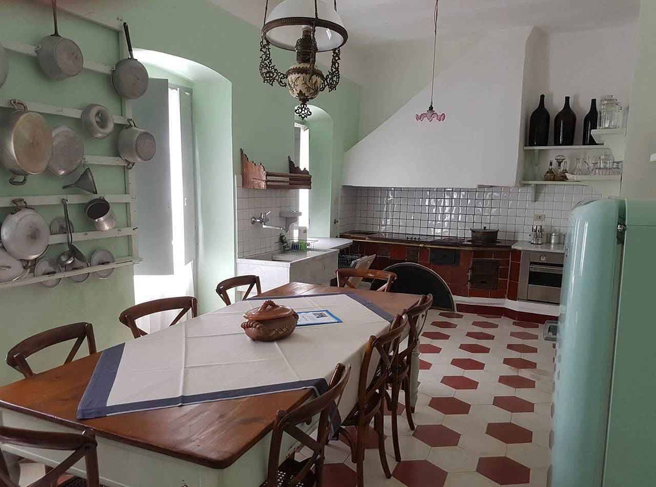 Ferienwohnung im mittelalterlichen Dorf von Finale Ligure 1