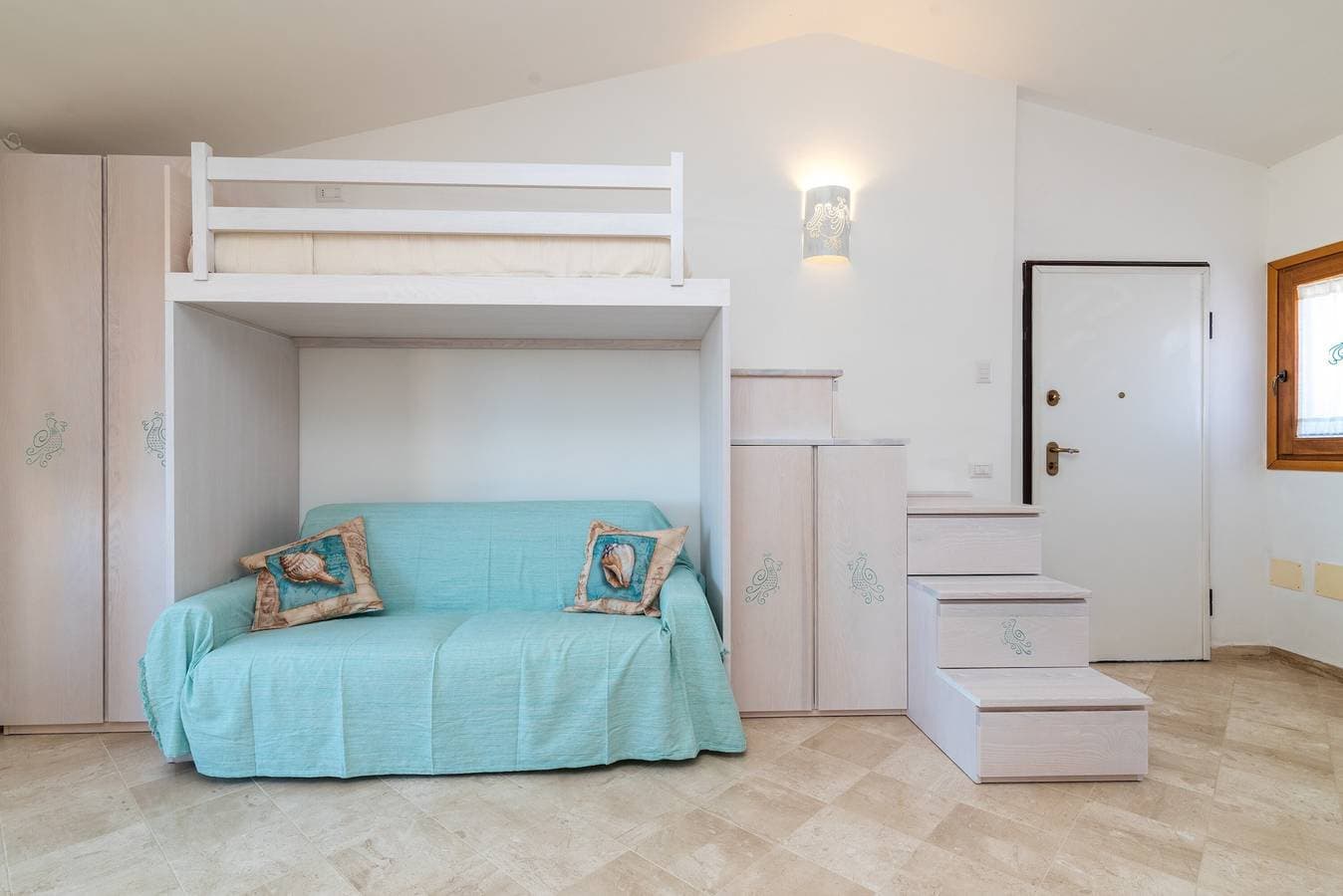 Foto 8 von 27: Ferienwohnung "La Pavoncella" mit Meerblick, privater Terrasse und Klimaanlage