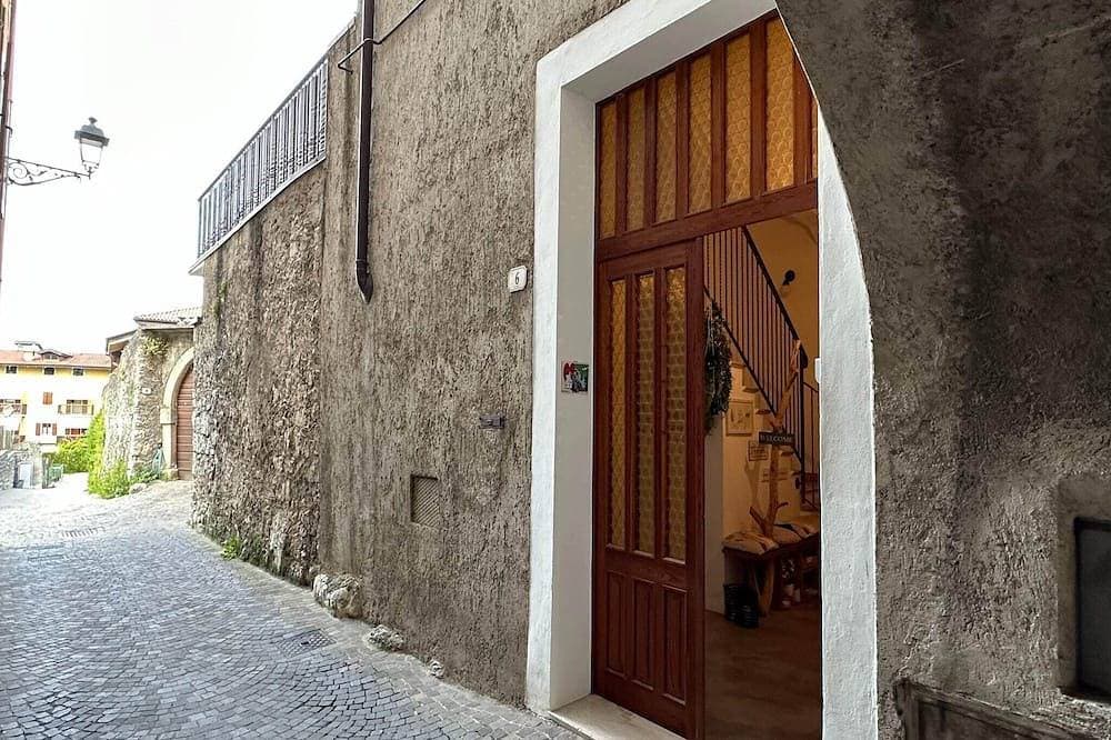 Foto 11 von 30: Trentino Apartment mit Sprudelbädern