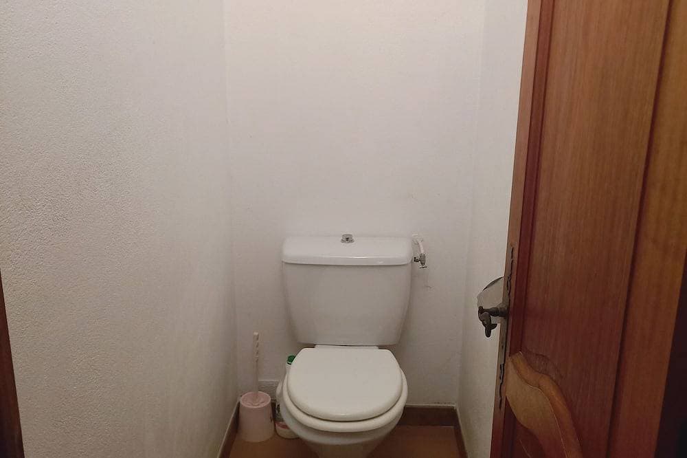 Foto 6 von 29: Ruhige T2 Wohnung auf dem Lavandou Hügel in Strandnähe