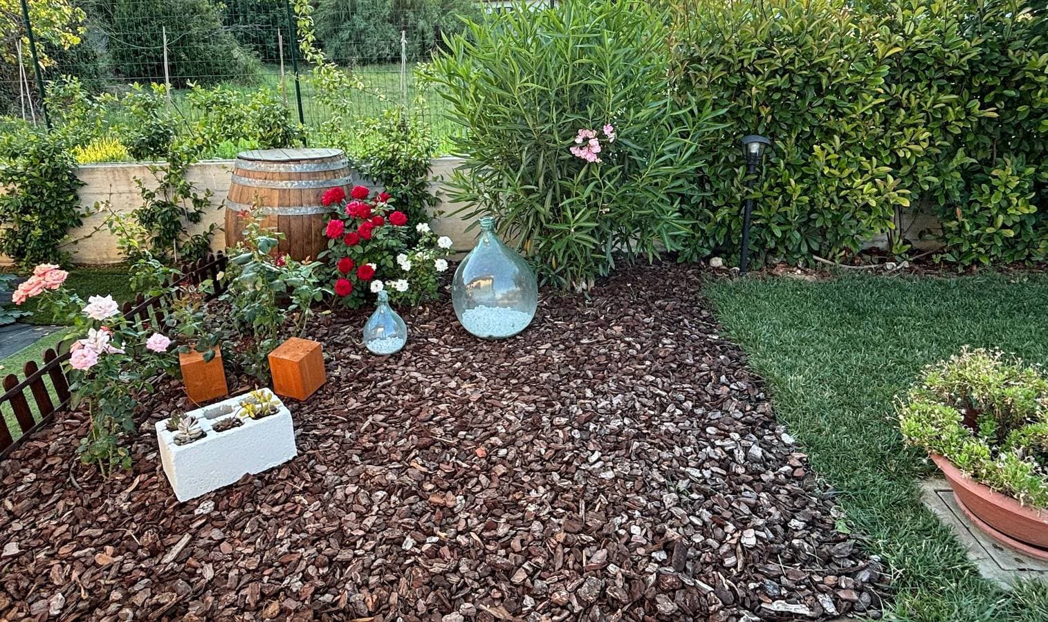 Foto 7 von 33: Die Dependance mit Garten in Pescara – 9 Min zum Meer, WLAN, Klimaanlage, Ev-Ladestation
