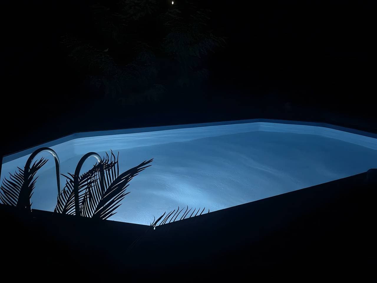 Foto 2 von 16: Gästehaus 'Chambre D'hôtes À La Campagne -' mit privatem Pool, privater Terrasse und WLAN