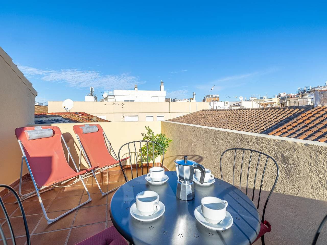Foto 2 von 26: Ferienwohnung für 4 Personen mit Balkon/Terrasse