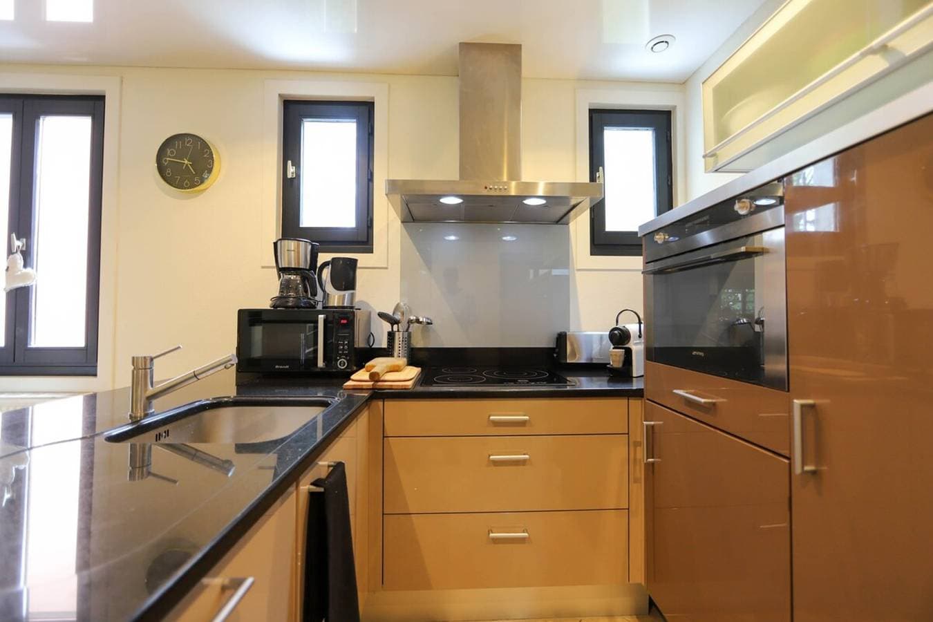 Foto 10 von 66: Ferienwohnung für 8 Personen mit Garten