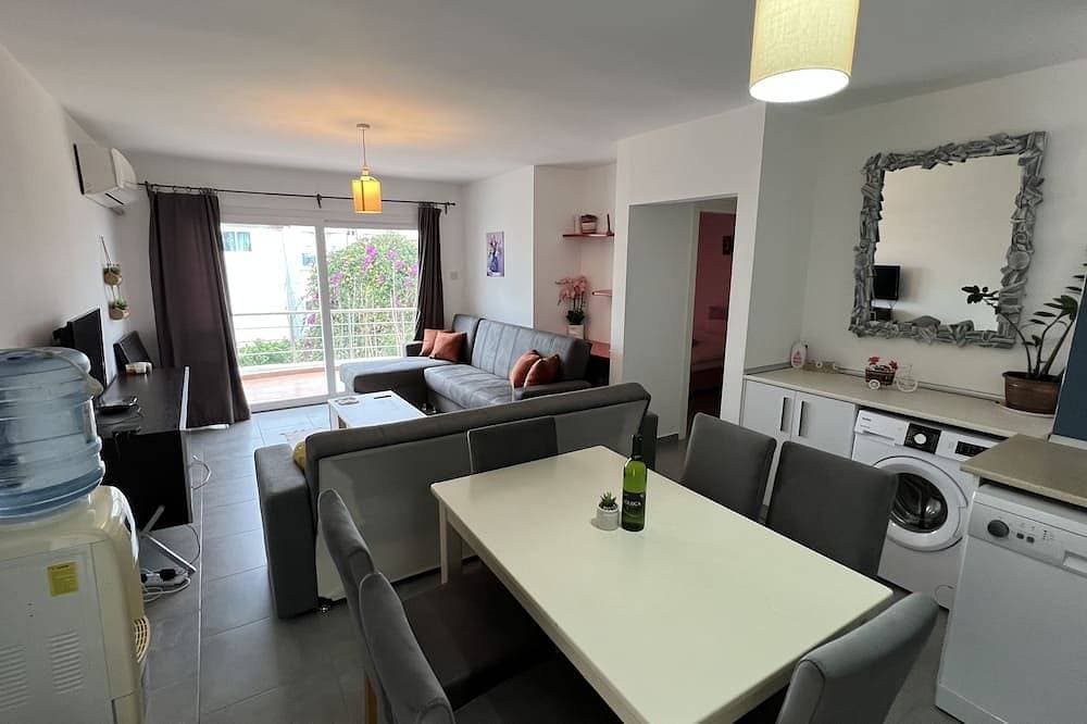 Downtown Apt in Kyrenia: Zentral. Gemütlich. Renoviert. 1