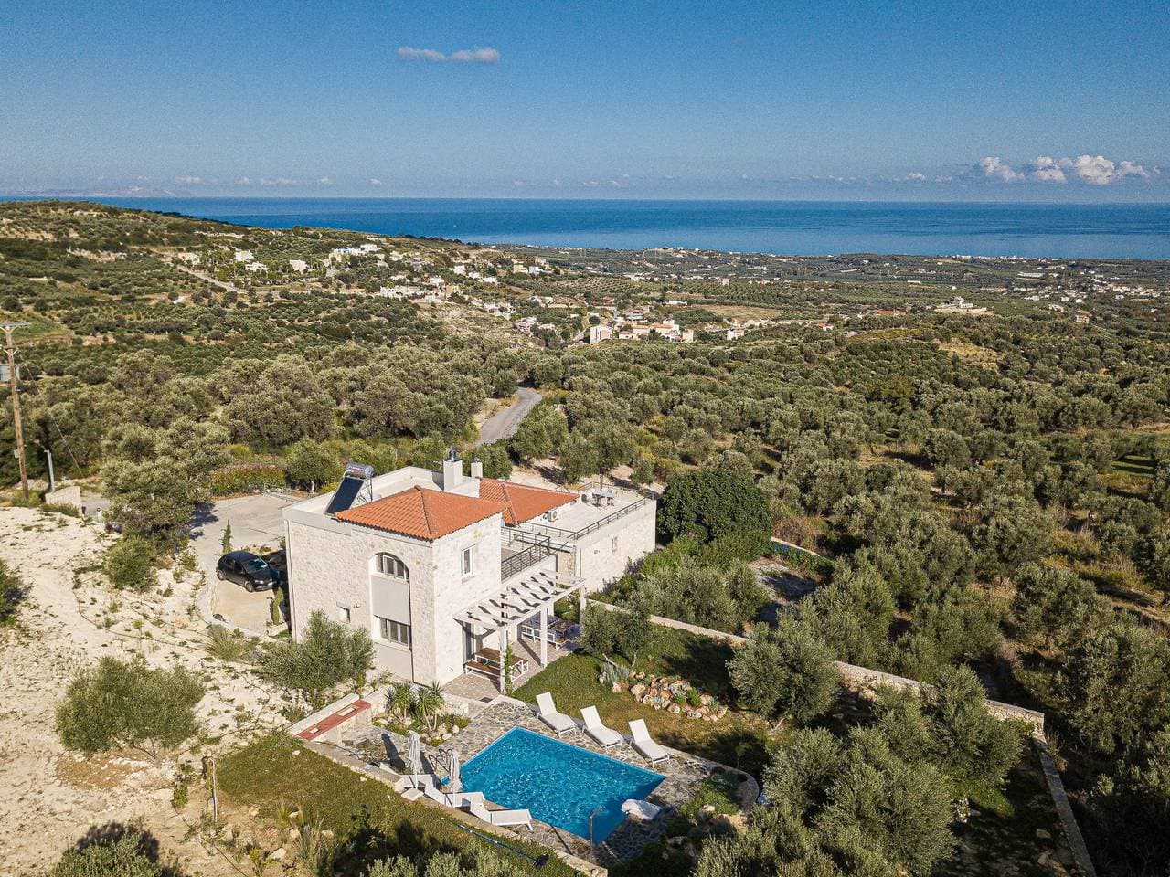 Komfort-Villa mit privatem Pool 1