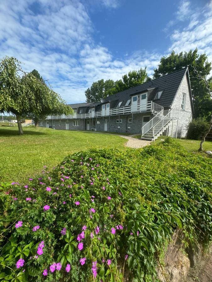 Naturidylle im Schwalbennest - Ferienzimmer in Sternberger Burg 1