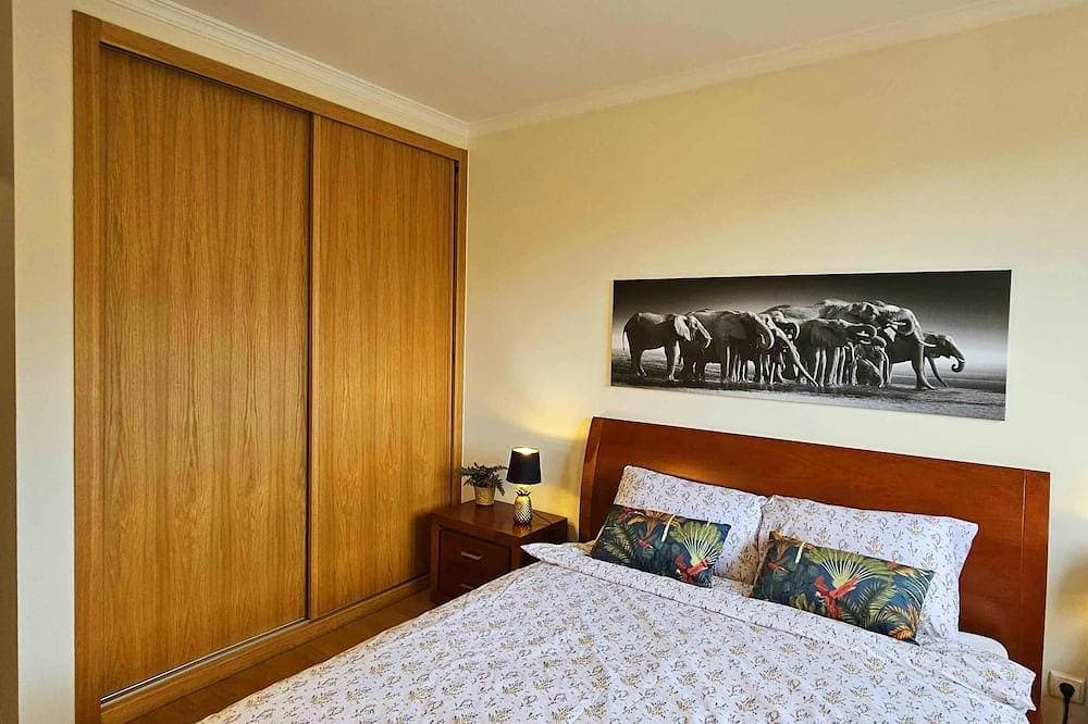 Foto 4 von 27: A Selva • T2 Apartment in Caniço • 10 Minutes from Funchal