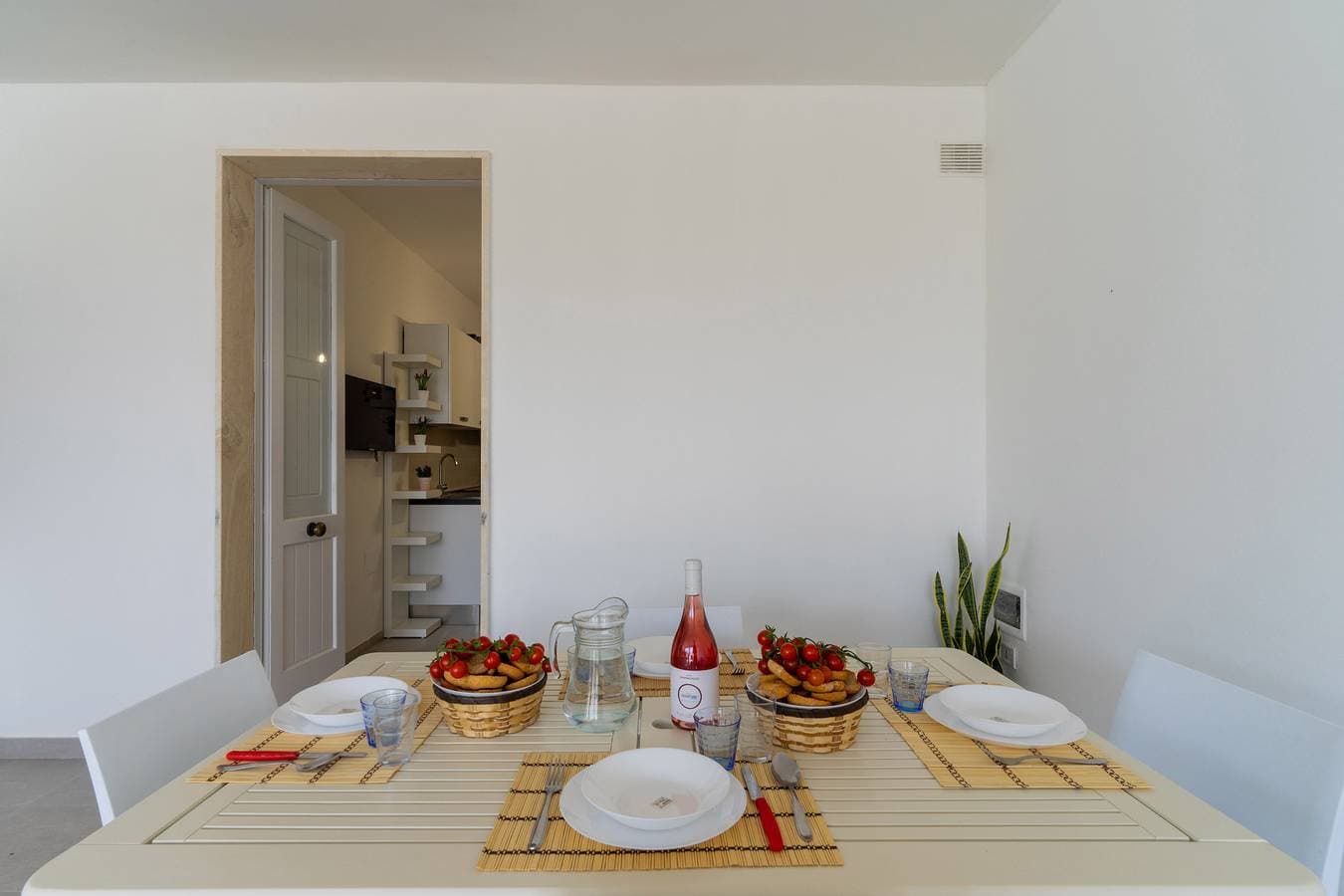 Foto 7 von 23: Ferienwohnung für 5 Personen mit Garten