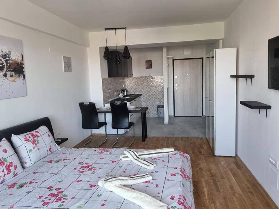 Foto 2 von 20: One-Bedroom Apartment